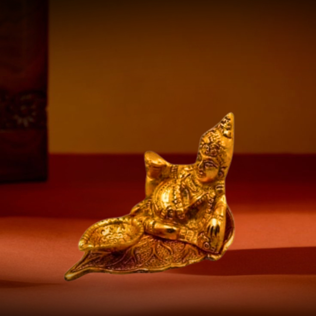 Lord Kuber with Diya Stand